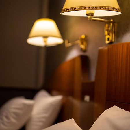 Merrida Hotel Кланг Екстер'єр фото